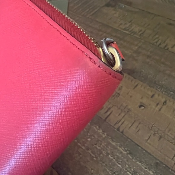 MCM Vibrant Red and Orange Zipparound Wallet - Picture 4 of 7